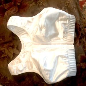NWOT Enell White Full Support Sports Bra Size 1